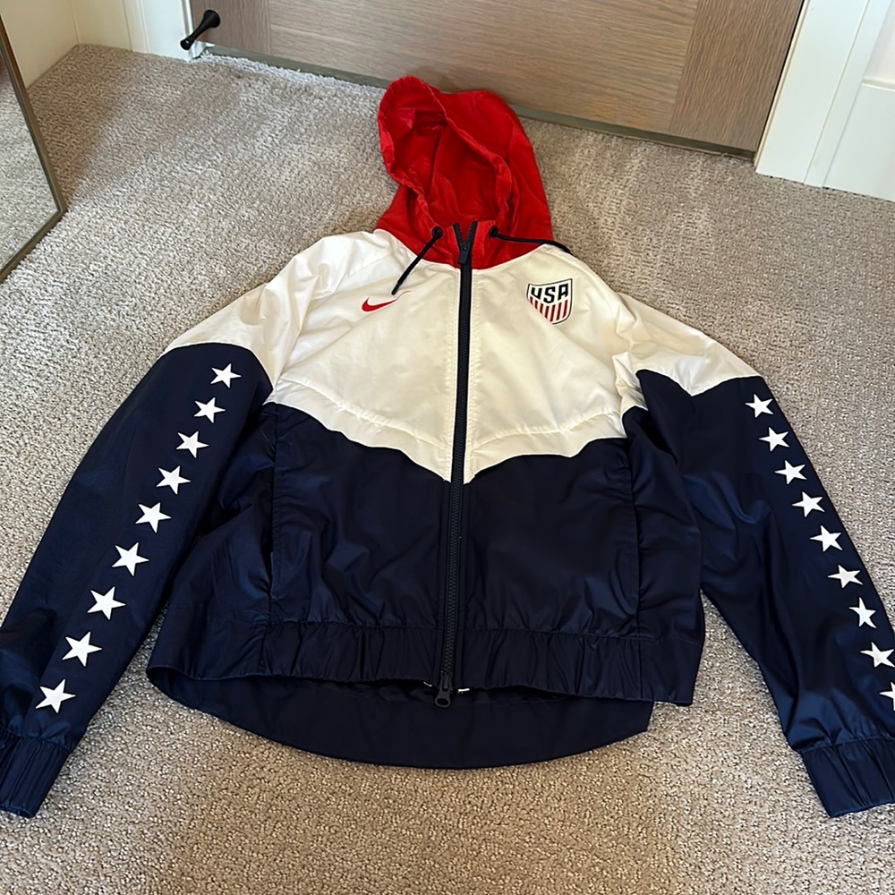 USA Nike windbreaker